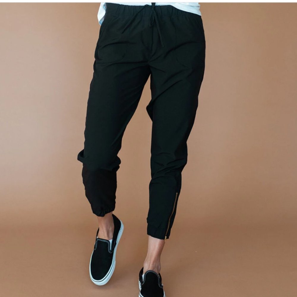 Albion Fit Joggers - Black - Size XL